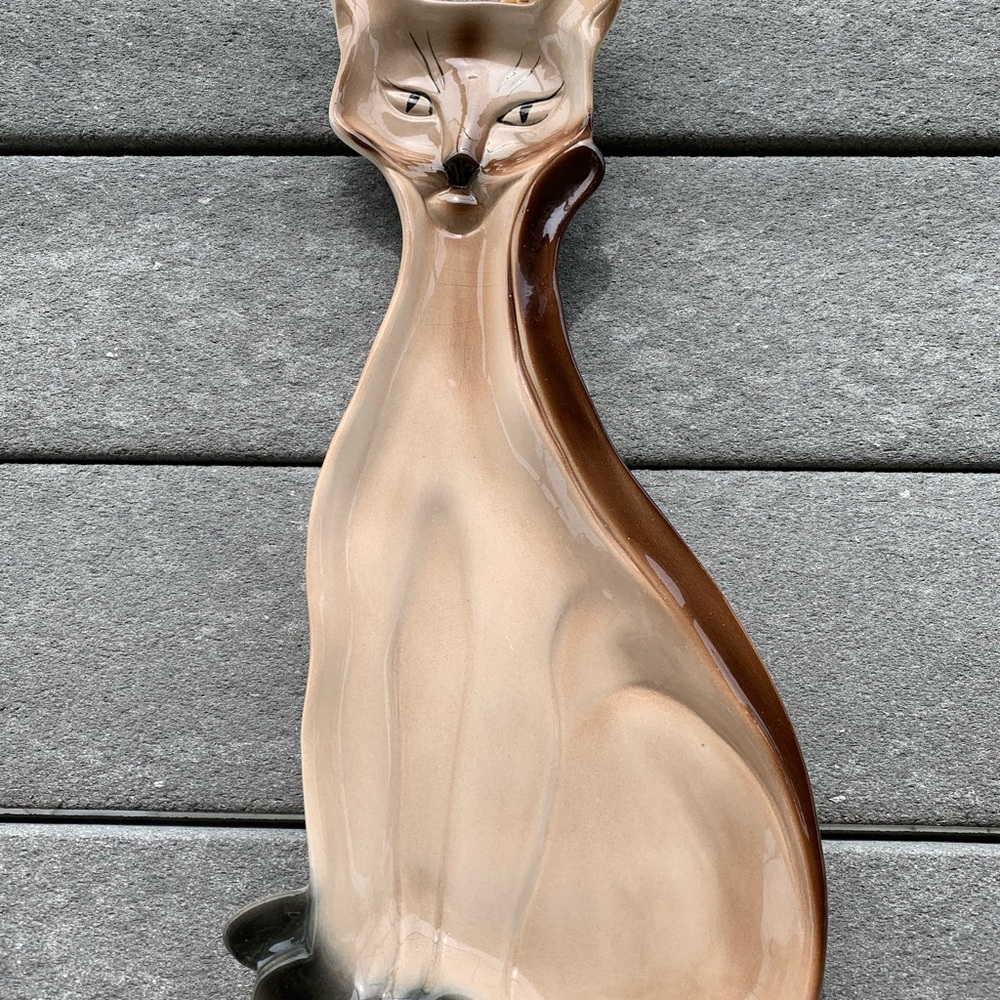 Vintage Cat Decor - Picture 3 of 15